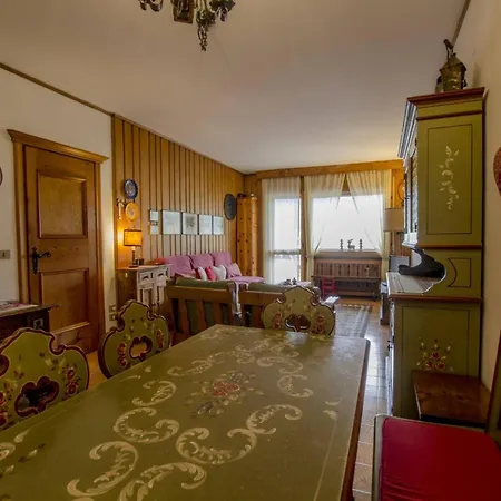 Apartment Aurora Pocol