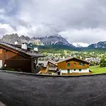 Aurora Apartament Pocol